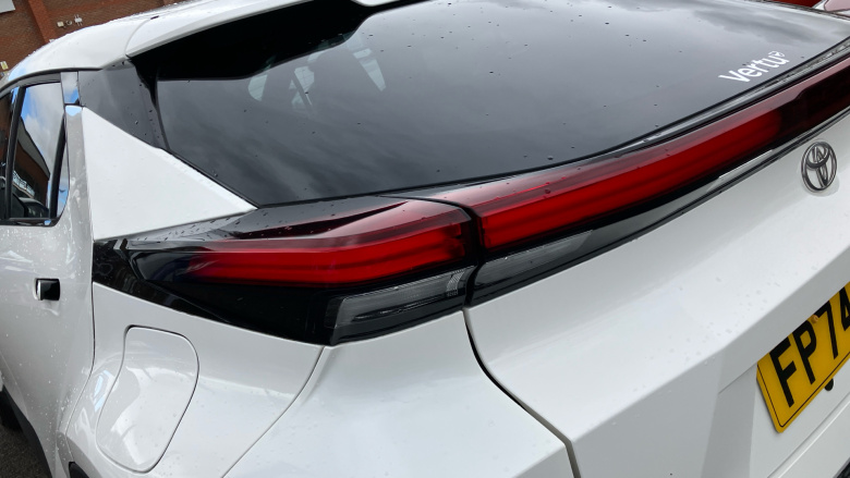 Toyota C-HR 2.0 PHEV Design 5dr CVT Hatchback